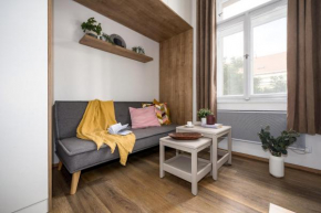 Cozy Studio with Netflix in Hip Karlín